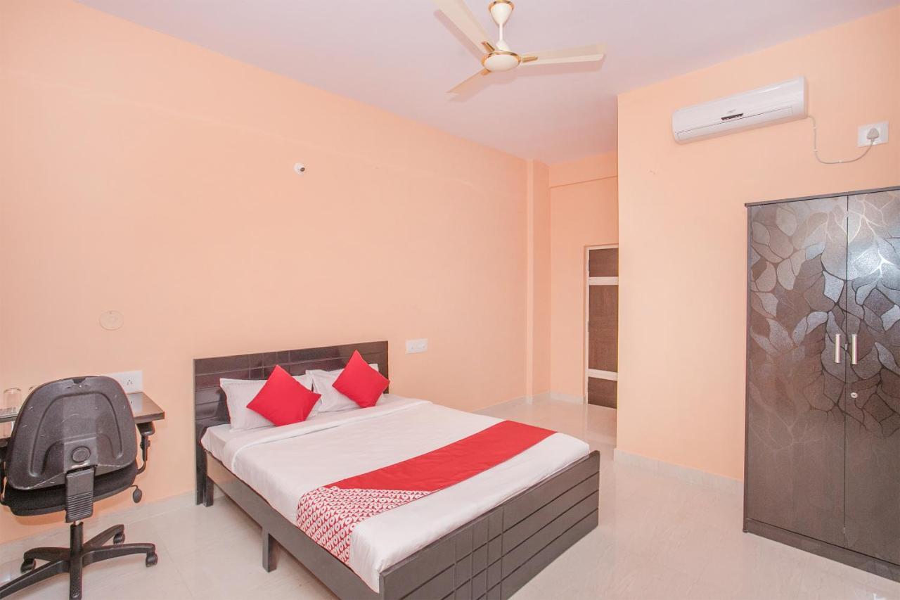 Oyo 24069 Flagship Aaira Inn Bangalore Extérieur photo