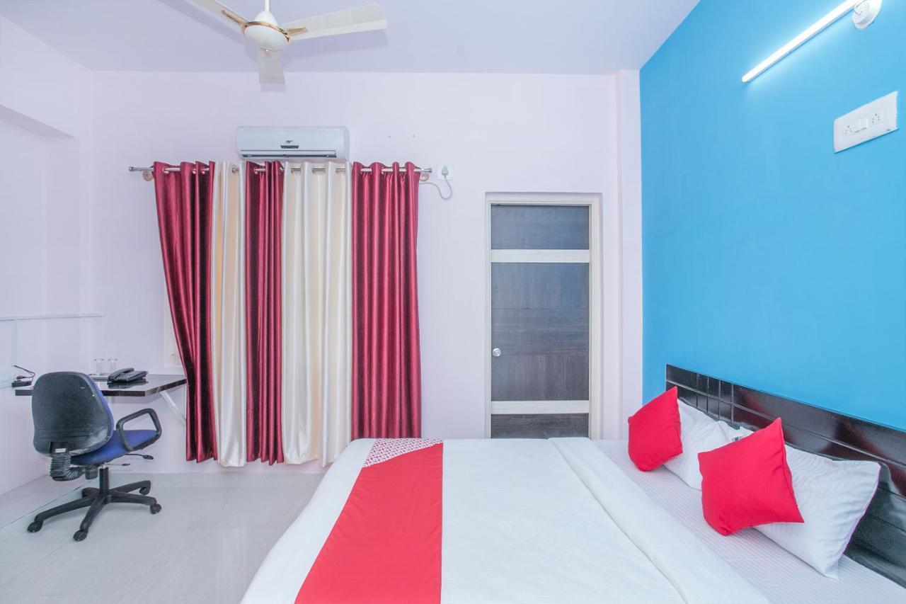 Oyo 24069 Flagship Aaira Inn Bangalore Extérieur photo